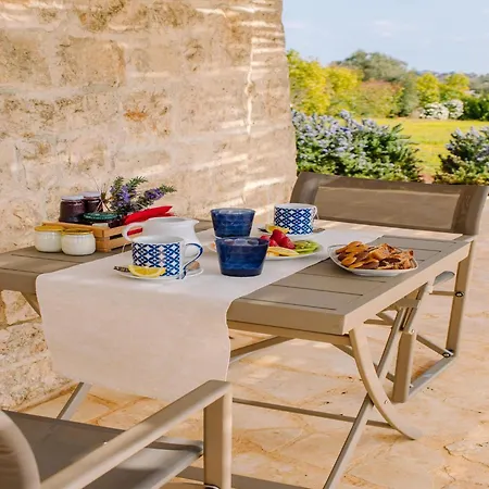 Flora In Ferienhaus Ostuni
